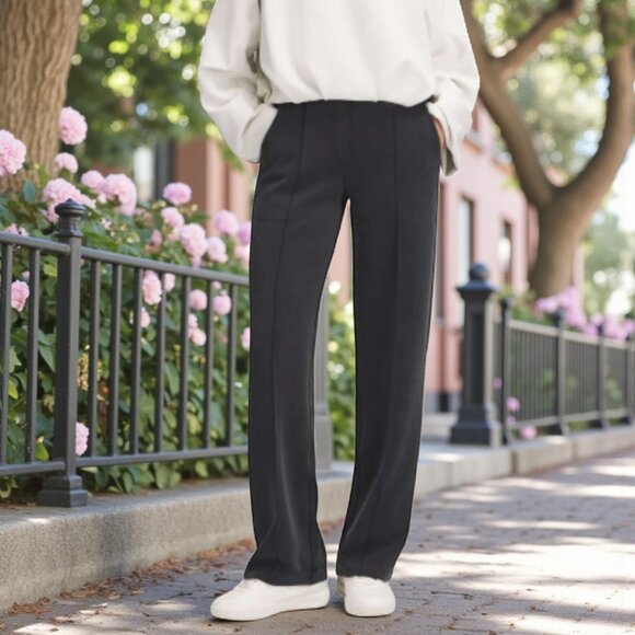 Lululemon Softstreme Pintuck Mid-Rise Pant in Black M - Picture 1 of 10